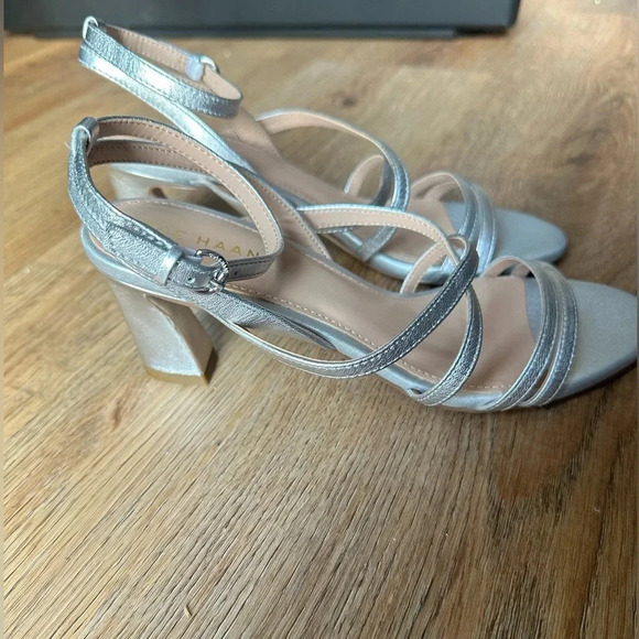 Cole Haan ‘Addy’ strappy silver sandals, size 6.5 - Picture 4 of 7